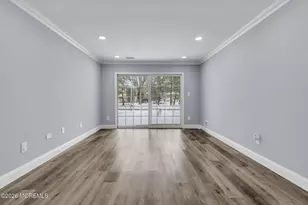 401 Hampton Ct, Manalapan Township, NJ 07726 - Photo 13