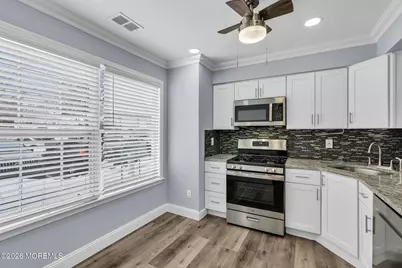 401 Hampton Court #15-7, Manalapan Township, NJ 07726 - Photo 5