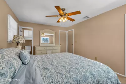 158 Cloverdale Circle, Tinton Falls, NJ 07724 - Photo 29