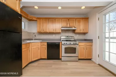 170 Park Avenue, Keansburg, NJ 07734 - Photo 17