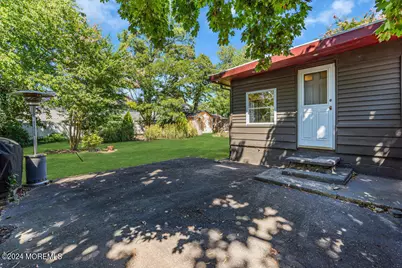 105 Longfellow Avenue, Toms River Township, NJ 08753 - Photo 5