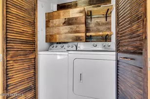 105 Longfellow Ave, Toms River Township, NJ 08753 - Photo 17