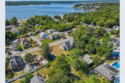 105 Longfellow Avenue, Toms River Township, NJ 08753 - Photo 37