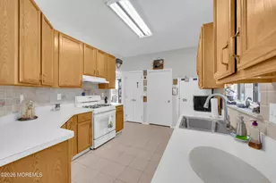 95 Golden Seasons Dr, Lakewood, NJ 08701 - Photo 27