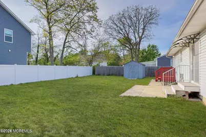 501 Burnside Street, Toms River Township, NJ 08757 - Photo 25