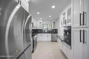 26 Front Ct, Old Bridge Township, NJ 08857 - Photo 9