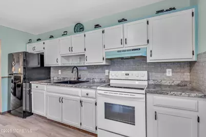 8 Maine Avenue #A, Whiting, NJ 08759 - Photo 7