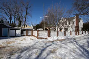 39 E River Rd, Rumson, NJ 07760 - Photo 27