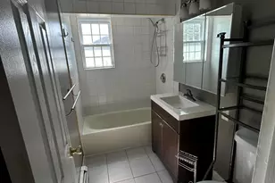 12 Manchester Ct, Freehold, NJ 07728 - Photo 11