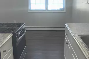 12 Manchester Ct, Freehold, NJ 07728 - Photo 3