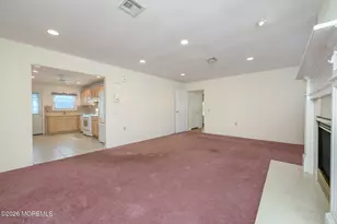 27 Bahamia Dr, Toms River Township, NJ 08757 - Photo 13