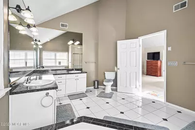 302 E Bird Village Road, Jackson, NJ 08527 - Photo 45