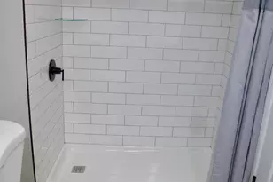 127A Amberly Dr, Manalapan Township, NJ 07726 - Photo 11