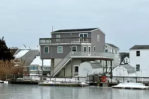 27 Robert Dr, Manahawkin, NJ 08050 - Photo 1