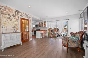 11 Poplar Ave, Hazlet Township, NJ 07734 - Photo 9