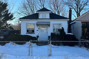 129 Seabreeze Way, Keansburg, NJ 07734 - Photo 1