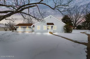 21 Plaza Del Campillo, Freehold, NJ 07728 - Photo 1