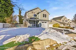 304 Pine St, North Middletown, NJ 07748 - Photo 3