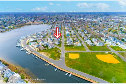393 E Virginia Avenue, Manasquan, NJ 08736 - Photo 37