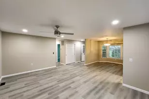 3D John Adams Ct, Monroe Township, NJ 08831 - Photo 5