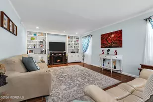 72 Idlebrook Ln, Aberdeen Township, NJ 07747 - Photo 11