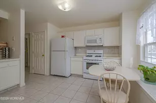 159 Dorado Beach Ct, Howell Township, NJ 07731 - Photo 5