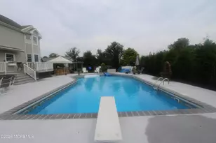 203 Holmes Mill Rd, Cream Ridge, NJ 08514 - Photo 31