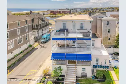 18 Abbott Avenue #MAIN HOUSE, Ocean Grove, NJ 07756 - Photo 3
