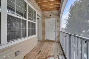 226 Mill Pond Wy, Eatontown, NJ 07724 - Photo 25