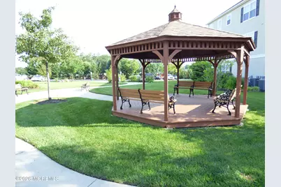 226 Mill Pond Way, Eatontown, NJ 07724 - Photo 31