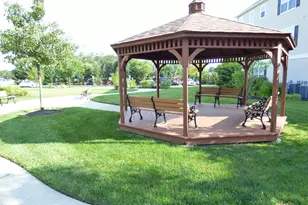 226 Mill Pond Wy, Eatontown, NJ 07724 - Photo 31