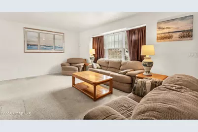 1536 Berkeley Avenue, Beachwood, NJ 08722 - Photo 7