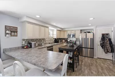 70 Oak Ridge Parkway, Toms River Township, NJ 08755 - Photo 11