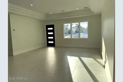 7 Whalepond Road, Oakhurst, NJ 07755 - Photo 3