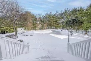 8 Landmark Ln, Marlboro Township, NJ 07746 - Photo 33