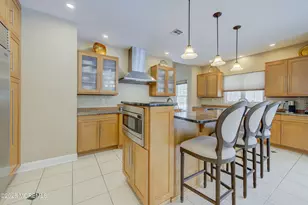 8 Landmark Ln, Marlboro Township, NJ 07746 - Photo 11