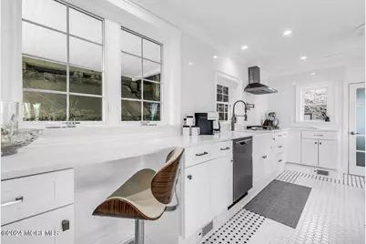 157 Portland Road, Highlands, NJ 07732 - Photo 3