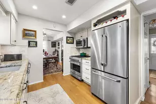 28 Standish Dr, Howell Township, NJ 07731 - Photo 9