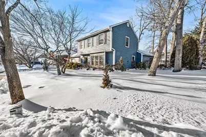 28 Standish Drive, Howell Township, NJ 07731 - Photo 3