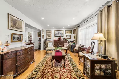 28 Standish Drive, Howell Township, NJ 07731 - Photo 5