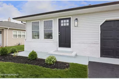 48 Harrington Drive S, Toms River Township, NJ 08757 - Photo 3