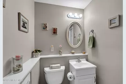 604 Monmouth Avenue, Spring Lake, NJ 07762 - Photo 19