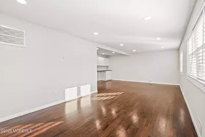 222 Elmwood Court, Brick, NJ 08723 - Photo 5