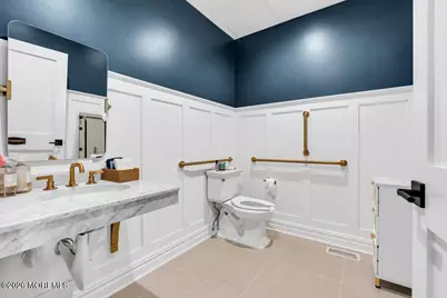 17 W River Road, Rumson, NJ 07760 - Photo 5