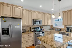 21 Blaine Ave, Seaside Heights, NJ 08751 - Photo 23