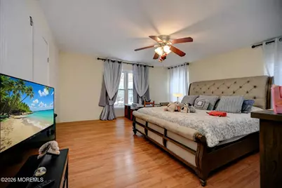 22 Borelle Square, Sayreville, NJ 08859 - Photo 15