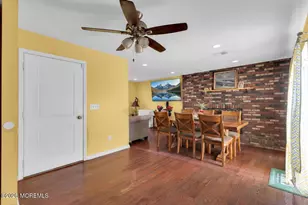 237 Rodman Ct, Eatontown, NJ 07724 - Photo 13