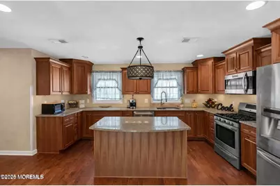 237 Rodman Court, Eatontown, NJ 07724 - Photo 11