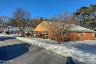 8 Lexington Dr, Whiting, NJ 08759 - Photo 7