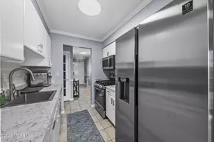 155 Penn Ct, Old Bridge Township, NJ 08857 - Photo 7